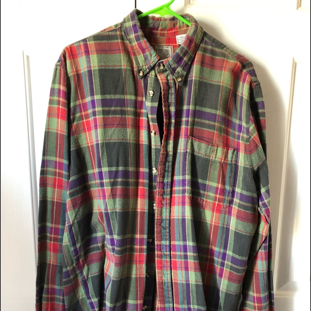 Men’s flannel shirt